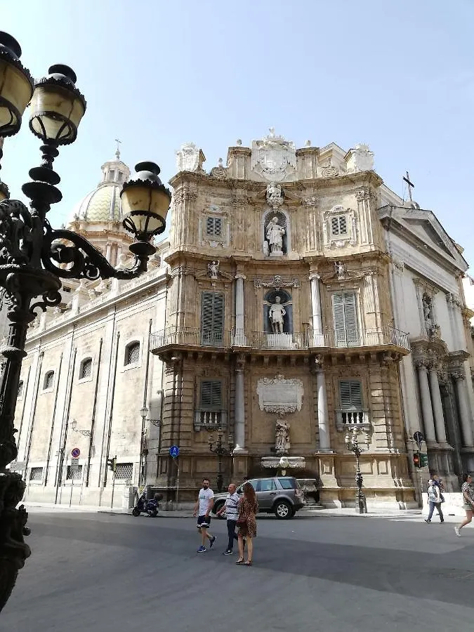 Casa Annuccia Ai Quattro Canti Di Citta Palermo Apartman